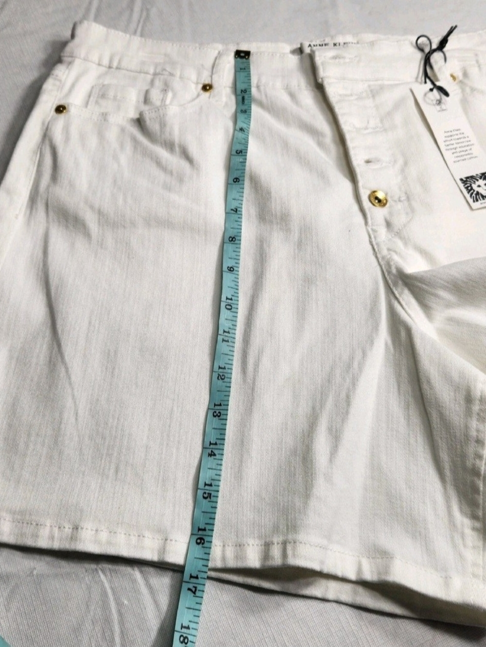 Anne Klein Womens Size 16 white Button fly  High Rise Shorts Stretch NWT 03 - Picture 6 of 13